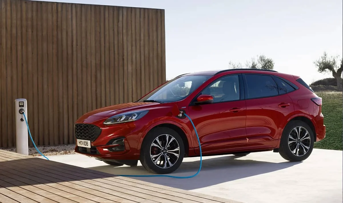 hybrid plugin car charging